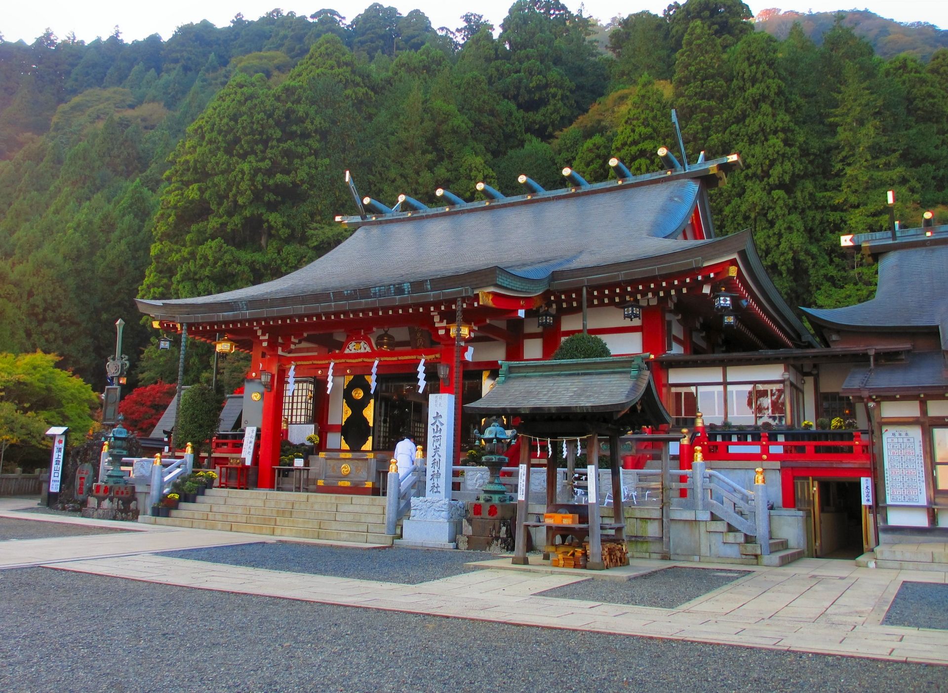 大山阿夫利神社