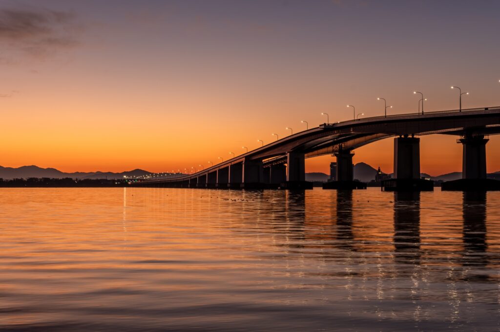 琵琶湖大橋