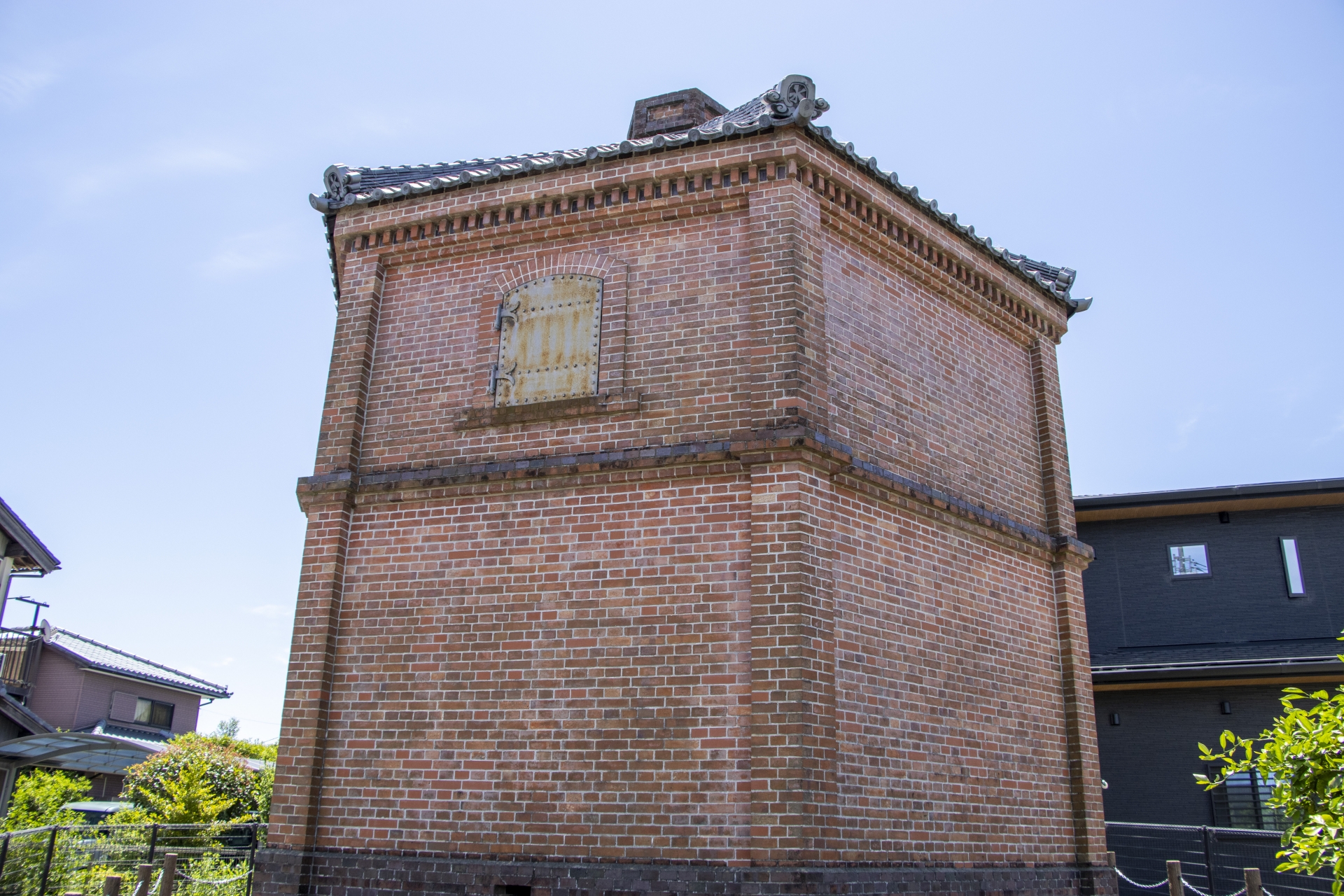 大宝六角れんが蔵