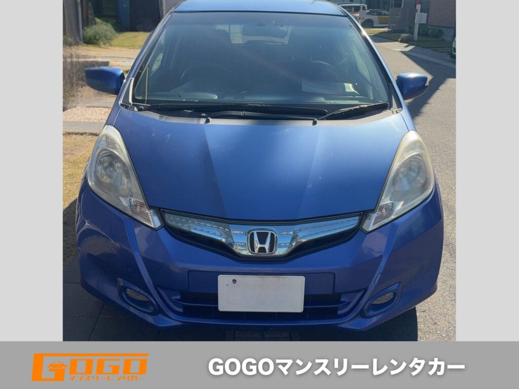 ホンダフィット外観正面