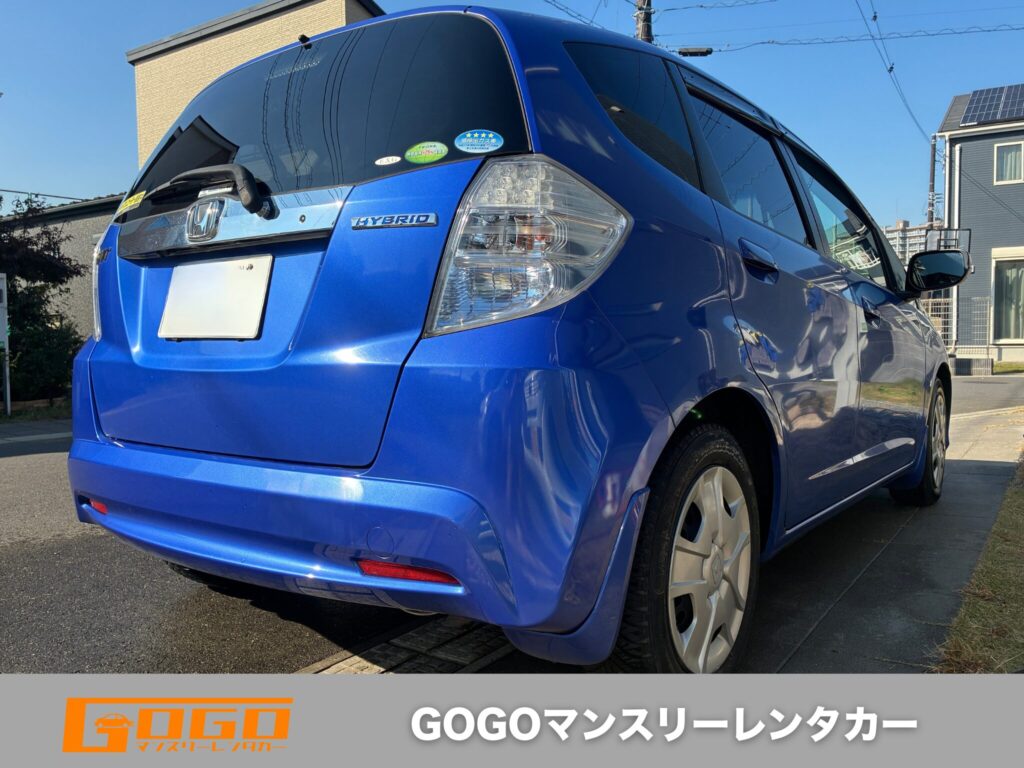 ホンダフィット外観右後ろ