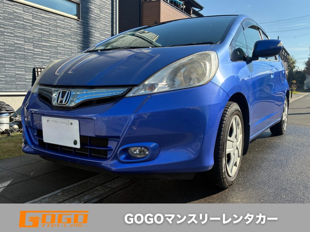 ホンダフィット外観左前