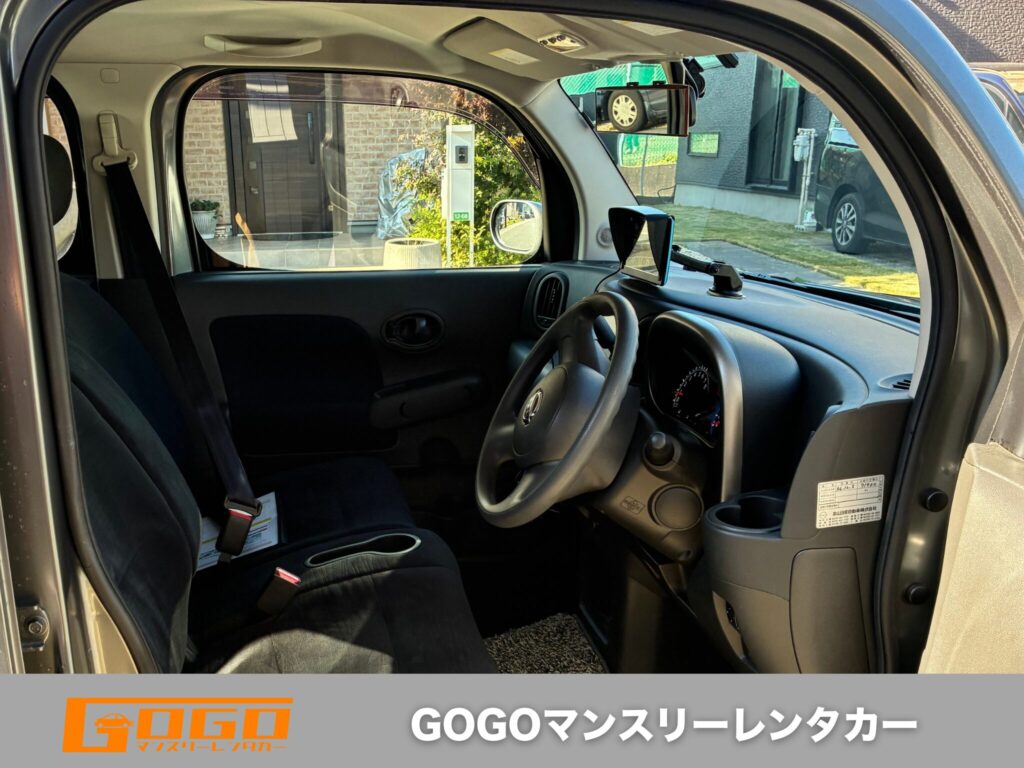 日産 キューブ DBAZ12 運転席