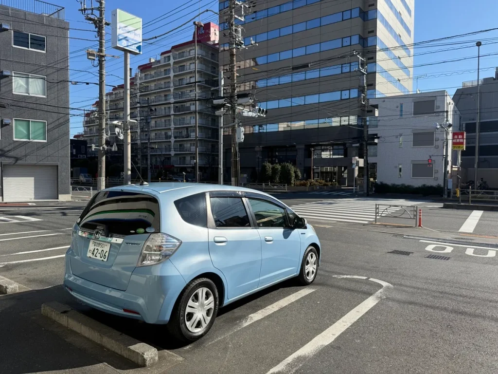 2026-02-01 東京都品川区で納車待ちのお客様へフィットを宅配納車