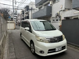 2026年2月26日 東京都新宿区大久保で旅行のお客様へ日産 セレナを宅配納車