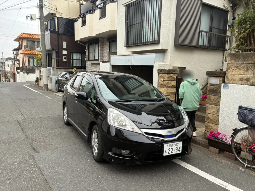 2026年3月2日 東京都板橋区徳丸で納車待ちのお客様へホンダ フィットシャトルHVを宅配納車