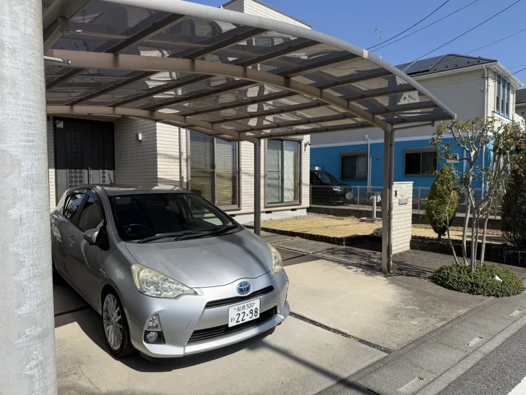 2026年3月14日 埼玉県白岡市新白岡で納車待ちのお客様へトヨタ アクアを宅配納車