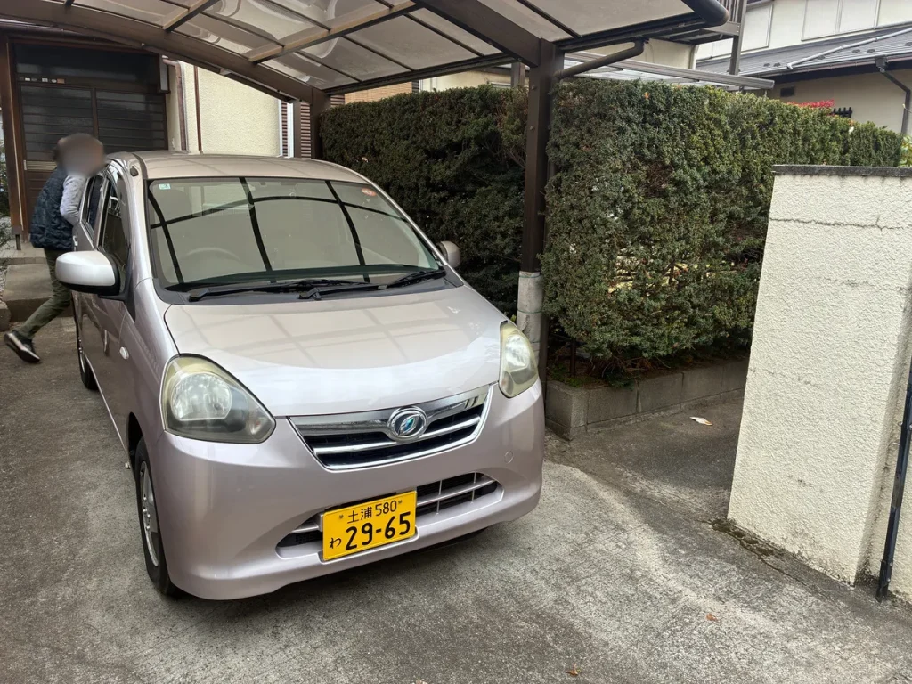 2026年3月25日 千葉県流山市駒木台で納車待ちのお客様へダイハツ ミライースを宅配納車