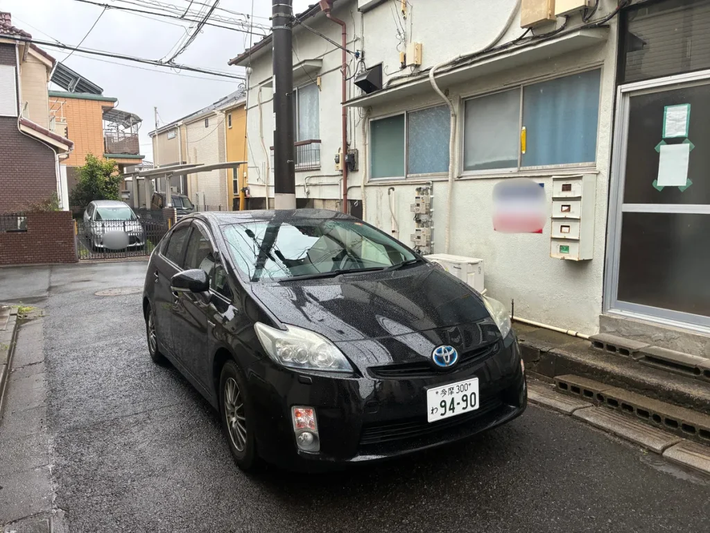 2026年3月26日 東京都練馬区向山で納車待ちのお客様へトヨタ プリウスを宅配納車