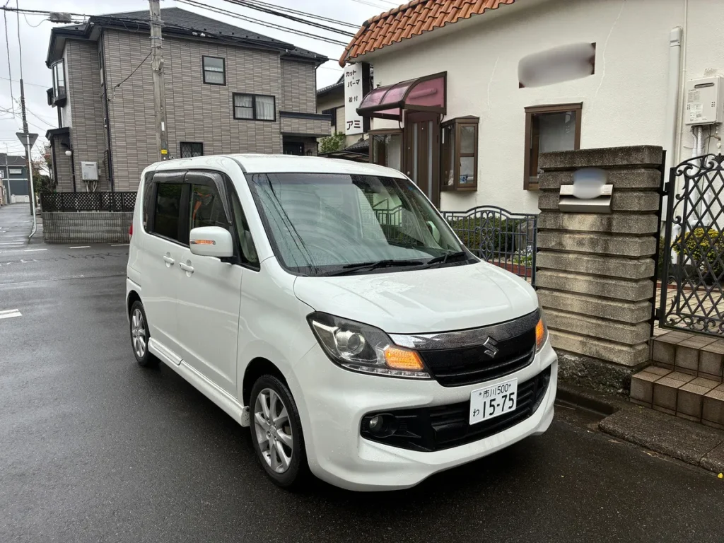 2026年4月10日 千葉県柏市つくしが丘で納車待ちのお客様へスズキ ソリオバンデットを宅配納車