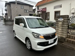 2026年4月10日 千葉県柏市つくしが丘で納車待ちのお客様へスズキ ソリオバンデットを宅配納車