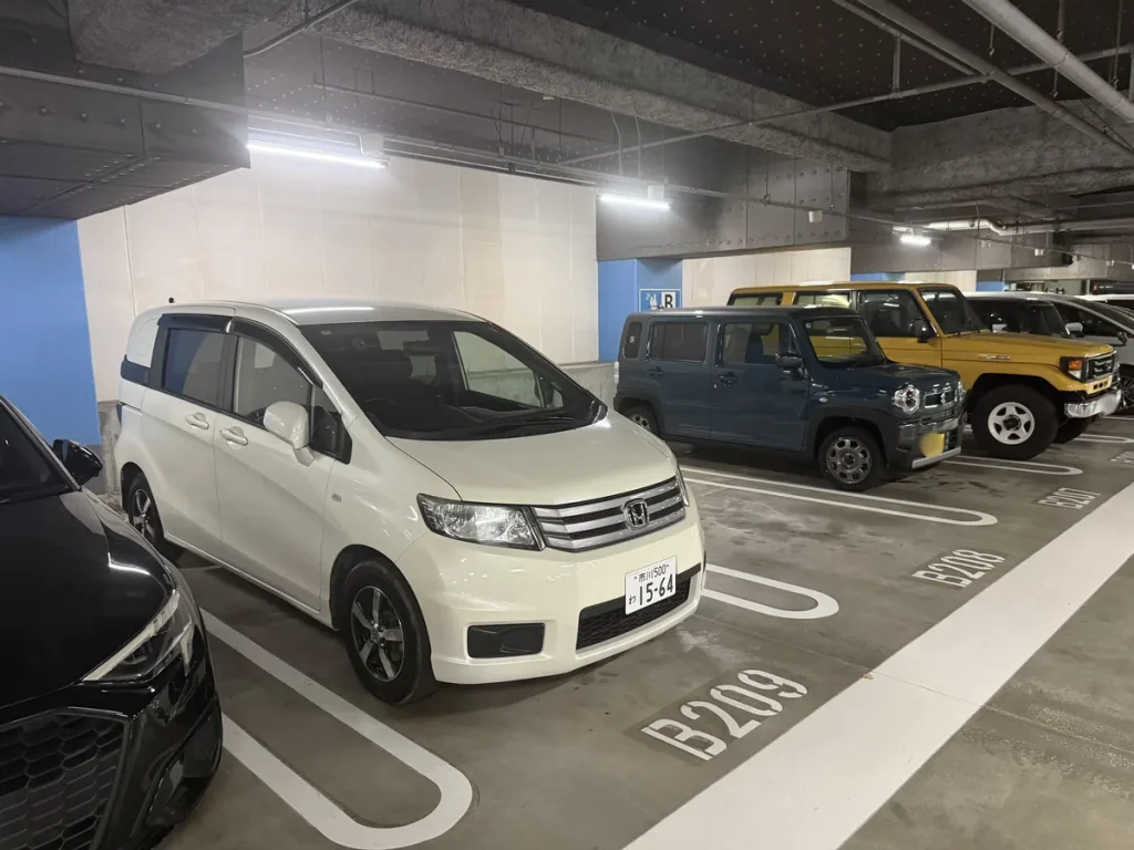 2026年4月26日 羽田空港で一時帰国のお客様へホンダ フリードを宅配納車