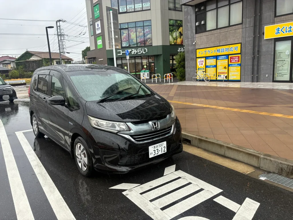 2026年5月1日 幕張駅で社用のお客様へフリードHVを宅配納車
