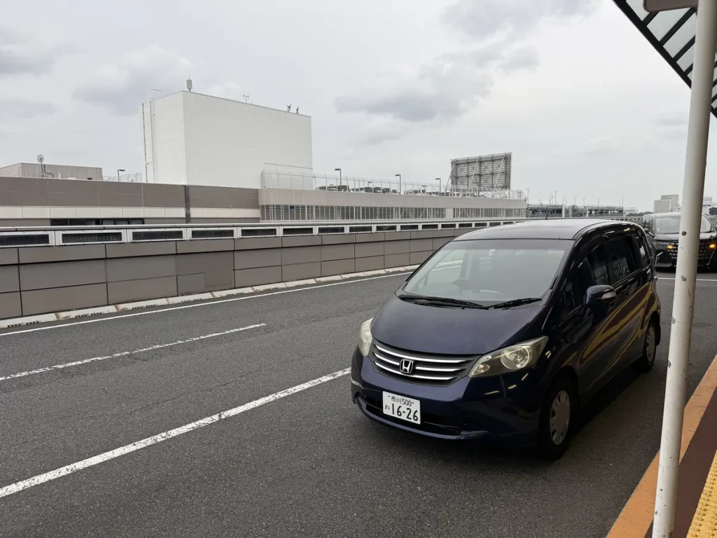 2026年7月6日 成田空港で一時帰国のお客様へフリードを宅配納車