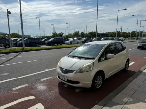 2026年7月26日 羽田空港第3ターミナルで出張のお客様へフィットを宅配納車