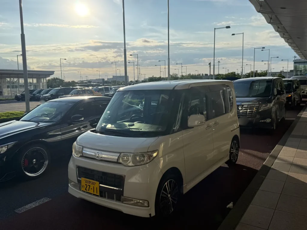 2026年7月29日 羽田空港第3ターミナルで一時帰国のお客様へタントを宅配納車