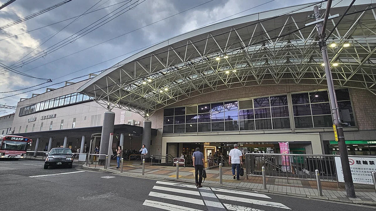 阪急高槻市駅の駅舎